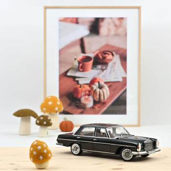 MERCEDES BENZ 280SE 1968 GREEN METALLIC -NOREV