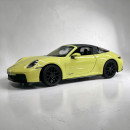 PORSCHE 911 TARGA 4 GTS 992.2 YELOW - MAISTO 