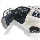 FORD MUSTANG GT CALIFORNIA ESPECIAL PERFORMANCE WHITE- AUTO ART