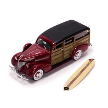 1939 CHEVROLET WOODY SURF WAGON PERMANENT RED - SUNSTAR