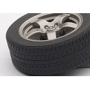 LLAVERO LLANTA NISSAN SKYLINE GT-R - AUTOART